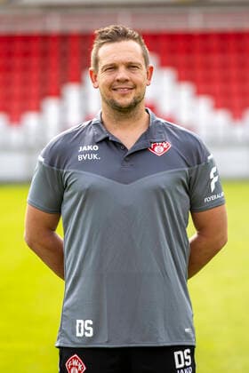 Dominik Schuler (Physiotherapeut), FC Würzburger Kickers, 2. Bundesliga, Porträttermin 2020 2021, Copyright: HMBxMedia xHeikoxBecker