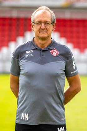Norbert Mahler (Teammanager), FC Würzburger Kickers, 2. Bundesliga, Porträttermin 2020 2021, Copyright: HMBxMedia xHeikoxBecker