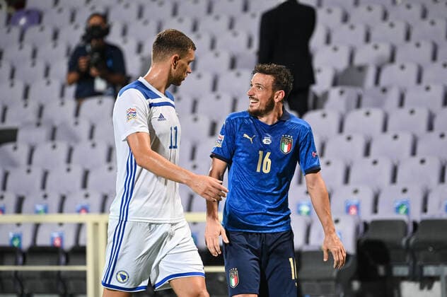 Fußball, Nations League, Italien - Bosnien-Herzegowina Photo Massimo Paolone LaPresse September 4, 2020 Florence, Italy soccer Italia vs Bosnia and Erzegovina - Nations League - "Artemio Franchi" stadium In the pic: Edin Dzeko (Bosina Erzegovina) and Alessandro Florenzi (Italia)  Copyright: xMassimoxPaolone LaPressex