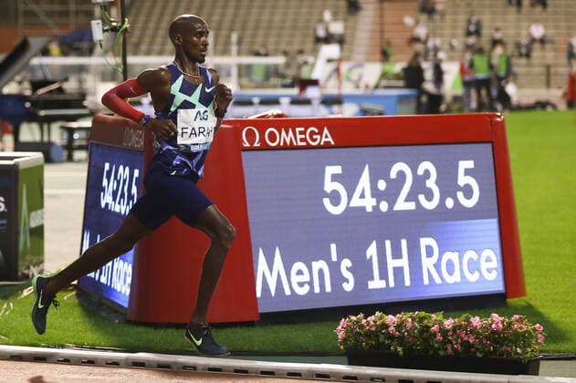 (200905) -- BRUSSELS, Sept. 5, 2020 -- Britain s Mo Farah runs during the One Hour Men at the Diamond League Memorial Van Damme athletics event at the King Baudouin stadium in Brussels, Belgium, Sept. 4, 2020. Farah set a new world record. ) (SP)BELGIUM-BRUSSELS-ATHLETICS-DIAMOND LEAGUE-ONE HOUR MEN ZhengxHuansong 