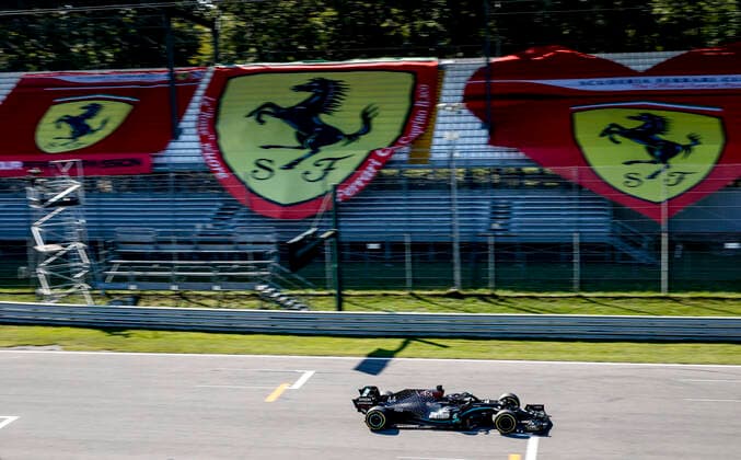 Motorsports: FIA Formula One World Championship, WM, Weltmeisterschaft 2020, Grand Prix of Italy, 44 Lewis Hamilton (GBR, Mercedes-AMG Petronas Formula One Team), Monza Italy