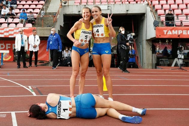 Bilder des Jahres 2020, Sport 09 September Sport Themen der Woche KW36 Sport Bilder des Tages Cecilia Norrbom 4 , SWE, Charlotta Fougberg 5 ,SWE, and Johanna Peiponen 1 , FIN during women s 10000m at the Finnkampen athletic event between Finland and Sweden at the Ratina Stadium on September 5. 2020 in Tampere, Finland. (Kalle Parkkinen Newspix24)  Copyright: xKallexParkkinenx NP24kp01083033