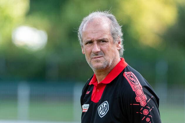 Roland Seitz (VfR Aalen Cheftrainer), TSG Balingen vs. VfR Aalen, Fussball, Herren, Regionalliga Suedwest, 1. Spieltag, Saison 20 21, GER, 05.09.2020, TSG Balingen vs. VfR Aalen, Fussball, Herren, Regionalliga Suedwest, 1. Spieltag, Saison 20 21, GER, 05.09.2020 Balingen Copyright: xWolfgangxFrank Eibner-Pressefotox EP_WFK
