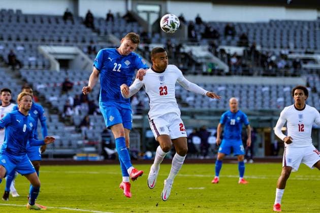 Iceland v England UEFA Nations League 05 09 2020. England forward Mason Greenwood (23) and Iceland forward Jon Dadi Bodvarsson (20) clash in the air during the UEFA Nations League match between Iceland and England at Laugardalsvollur, Reykjavik, Iceland on 5 September 2020. Editorial use only , Copyright: xNigelxKeenex PSI-10412-0036