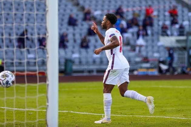 Iceland v England UEFA Nations League 05 09 2020. Goal 0-1 England midfielder Raheem Sterling (7) sees his shot from the penalty spot go in and celebrates during the UEFA Nations League match between Iceland and England at Laugardalsvollur, Reykjavik, Iceland on 5 September 2020. Editorial use only , Copyright: xNigelxKeenex PSI-10412-0051