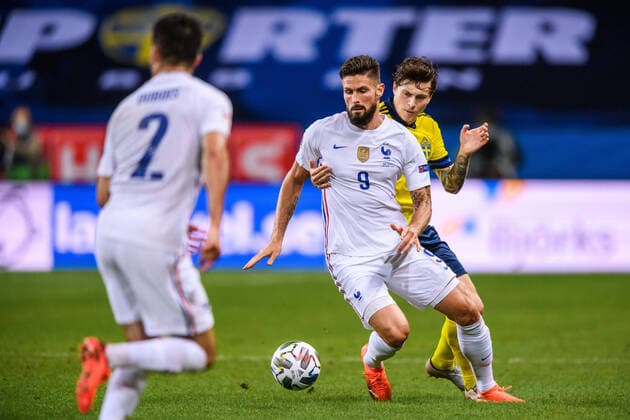 200905 Olivier Giroud of France and Victor Nilsson Lindelöf Victor Nilsson Lindelöf during the Nations League football match between Sweden and France on September 5, 2020 in Stockholm. Photo: Joel Marklund BILDBYRAN kod JM JM0013 bbeng fotboll fotball football soccer landskamp nations league sverige sweden sverige a frankrike france Copyright: JOELxMARKLUND BB200905JM085