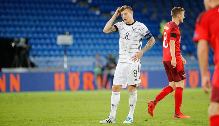 Bilder des Jahres 2020, Sport 09 September Sport Themen der Woche KW36 Sport Bilder des Tages Foto Manuel Geisser 06.9.2020 Basel : St.Jakob Park Basel Fussball Saison 2020 2021 Herren Nations League 2.Spieltag Schweiz - Deutschland Toni Kroos (Deutschland) *** Photo Manuel Geisser 06 9 2020 Basel St Jakob Park Basel Football Season 2020 2021 Men Nations League 2 Matchday Switzerland Germany Toni Kroos Germany 