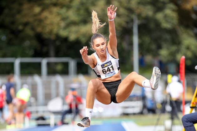 Leichtathletik - Deutsche Jugendmeisterschaften - Heilbronn 2020 Heilbronn, Deutschland 04.-06. September 2020: Leichtathletik - Deutsche Jugendmeisterschaften - Heilbronn 2020 Cora Reitbauer (LG Filder), Aktion . Einzelbild . *** Athletics German Youth Championships Heilbronn 2020 Heilbronn, Germany 04 06 September 2020 Athletics German Youth Championships Heilbronn 2020 Cora Reitbauer LG Filder , action single picture Copyright: xBEAUTIFULxSPORTS Footcornerx