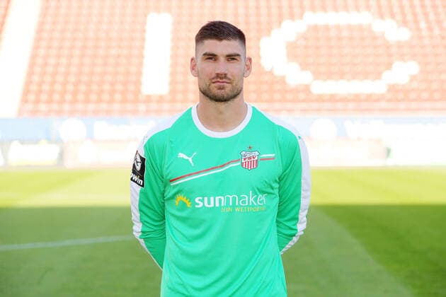 Teampraesentation Zwickau Fussball 3.Liga Torwart Johannis Brinkies; FSV Zwickau; 2.Bundesliga, Porträttermin 2020 2021 , Zwickau, 07.09.2020, Stadion Zwickau, Fussball ,