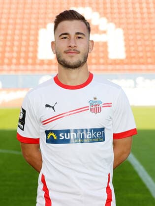 Teampraesentation Zwickau Fussball 3.Liga Can Coskun; FSV Zwickau; 2.Bundesliga, Porträttermin 2020 2021 , Zwickau, 07.09.2020, Stadion Zwickau, Fussball ,