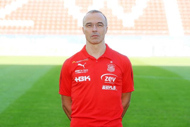 Teampraesentation Zwickau Fussball 3.Liga Mannschaftsarzt Dr. Uwe Flötgen Floetgen; FSV Zwickau; 2.Bundesliga, Porträttermin 2020 2021 , Zwickau, 07.09.2020, Stadion Zwickau, Fussball ,