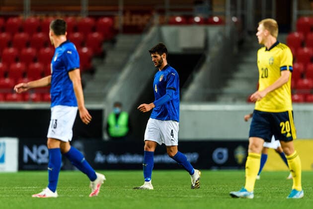 200908 Marco Carraro of Italy looks dejected during the UEFA European Under-21 Qualifier football match between Sweden and Italy on September 8, 2020 in Kalmar. Photo: Petter Arvidson BILDBYRAN kod PA PA0058 fotball football fotboll soccer european under-21 qualifier em-kval U21, U 21 sverige sweden italien italy UEFA EURO, EM, Europameisterschaft,Fussball under-21 qualifier depp Copyright: PETTERxARVIDSON BB200908PA070