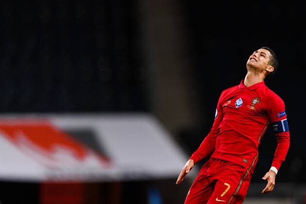 200908 Cristiano Ronaldo of Portugal looks dejected during the Nations League football match between Sweden and Portugal on September 8, 2020 in Stockholm. Photo: Joel Marklund BILDBYRAN kod JM JM0020 bbeng fotboll football soccer fotball nations league landskamp sverige sweden sverige a portugal depp Copyright: JOELxMARKLUND BB200908JM029