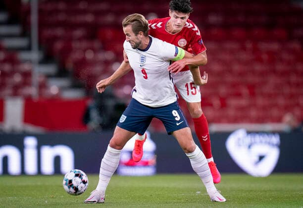 Danmarks Christian Noergaard og Englands Harry Keane under Nations League kampen mellem Danmark og England i Parken, tirsdag den 8. september 2020.. , Copenhagen Denmark
