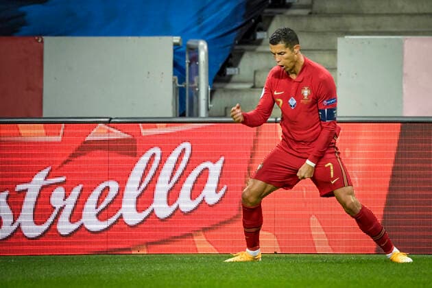 Portugals Cristiano Ronaldo celebrates scoring his second goal during the UEFA Nations League, division A, group 3 soccer game betwween Sweden and Portugal at Friends Arena in Stockholm, Sweden, on Sept. 08, 2020. Photo Janerik Henriksson TT kod 10010 *SWEDEN OUT* Stockholm Sweden SOCCER x10010x *** Portugals Cristiano Ronaldo celebrates scoring his second goal during the UEFA Nations League, division A, group 3 soccer game betwween Sweden and Portugal at Friends Arena in Stockholm, Sweden, on Sept 08, 2020 Photo Janerik Henriksson TT kod 10010 SWEDEN OUT Stockholm Sweden SOCCER x10010x,  Copyright: xJanerikxHenriksson TTx NATIONS LEAGUE SWEDEN-PORTUGAL
