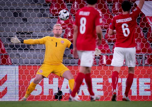 Danmarks Kasper Schmeichel under Nations League kampen mellem Danmark og England i Parken, tirsdag den 8. september 2020..Kasper Hjulmand er tilfreds med det aftryk, han har sat i sin foerste landsholdssamling, selv om det kun blev til et enkelt point i to kampe. Det skriver Ritzau, onsdag den 9. september 2020.. , Copenhagen Denmark