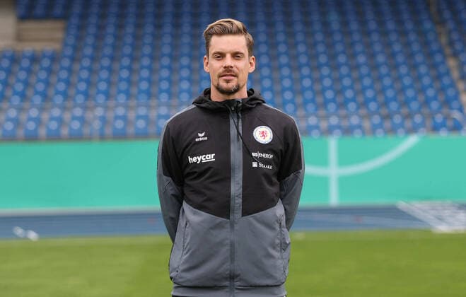 Fußball, 2. BL, Eintracht Braunschweig Porträttermin 2020 2021 Eintracht Braunschweig 2020 2021 Marc Lorius; Eintracht Braunschweig; 2.BL, Porträttermin 2020 2021, Braunschweig