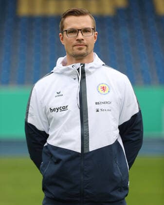 Fußball, 2. BL, Eintracht Braunschweig Porträttermin 2020 2021 Eintracht Braunschweig 2020 2021 Florian Brand; Eintracht Braunschweig; 2.BL, Porträttermin 2020 2021, Braunschweig