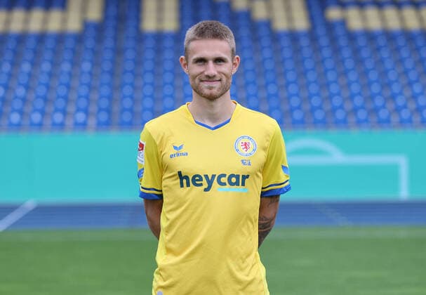 Fußball, 2. BL, Eintracht Braunschweig Porträttermin 2020 2021 Eintracht Braunschweig 2020 2021 Leandro Putaro; Eintracht Braunschweig; 2.BL, Porträttermin 2020 2021, Braunschweig