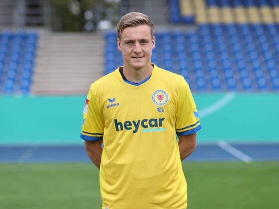 Fußball, 2. BL, Eintracht Braunschweig Porträttermin 2020 2021 Eintracht Braunschweig 2020 2021 Felix Kroos; Eintracht Braunschweig; 2.BL, Porträttermin 2020 2021, Braunschweig