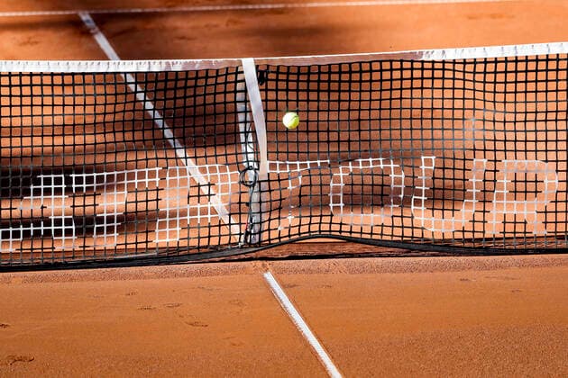 Sport Bilder des Tages TENNIS - ATP, Tennis Herren Generali Open 2020 KITZBUEHEL,AUSTRIA,09.SEP.20 -TENNIS - ATP World Tour, Generali Open 2020. Image shows a detail shot of the ball hitting the net. GEPAxpictures xPatrickxSteiner