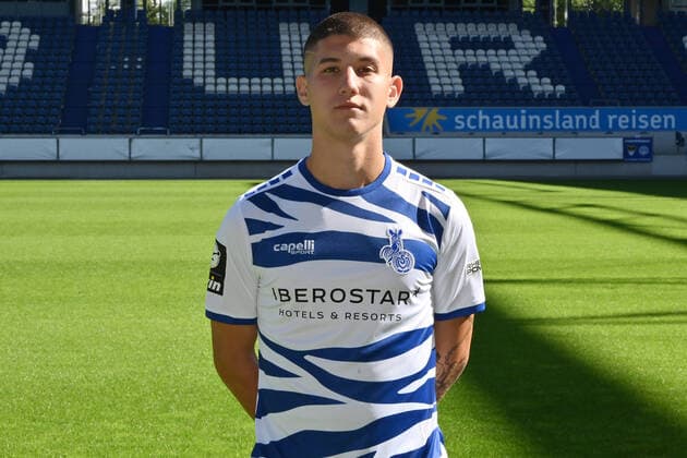 Darius Ghindovean; MSV Duisburg; 3. Liga, Porträttermin 2020 2021 Duisburg Schauinsland Arena Nordrhein-Westfalen Deutschland