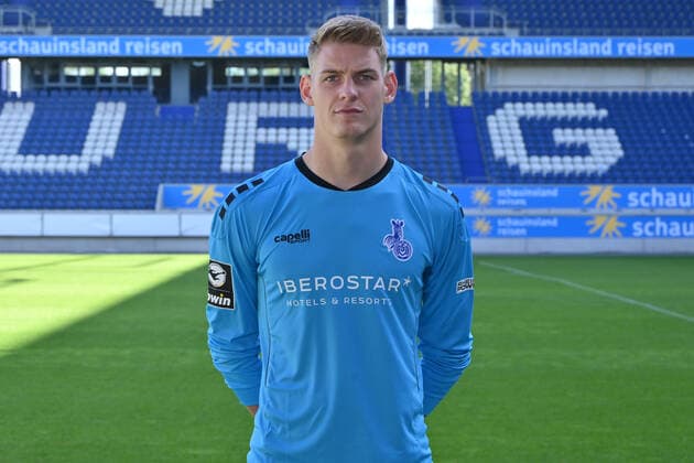 Torwart Jonas Brendieck; MSV Duisburg; 3. Liga, Porträttermin 2020 2021 Duisburg Schauinsland Arena Nordrhein-Westfalen Deutschland
