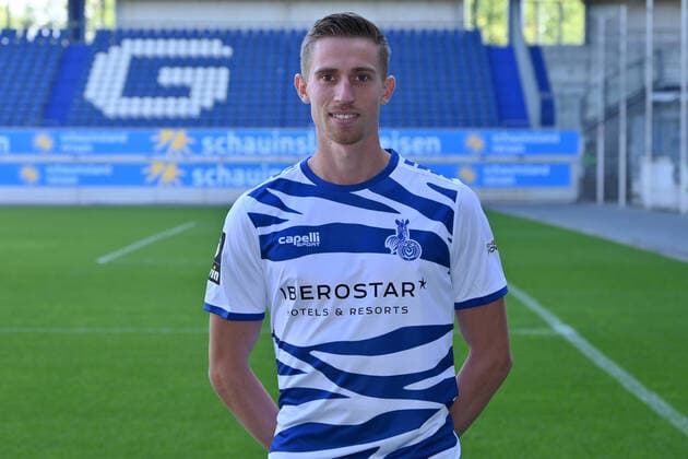 Arne Sicker; MSV Duisburg; 3. Liga, Porträttermin 2020 2021 Duisburg Schauinsland Arena Nordrhein-Westfalen Deutschland