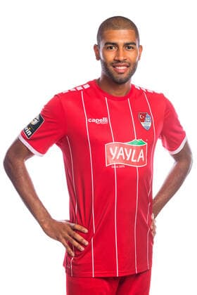 Türkgücü München Porträttermin 2020 2021 Im Bild Erol ALKAN (Türkgücü München, 4), 3.Liga, Porträttermin 2020 2021. München Bezirkssportanlage Sportanlage Perlach-Nord Bayern Deutschland Copyright: Passion2Press MarkusxFischerx
