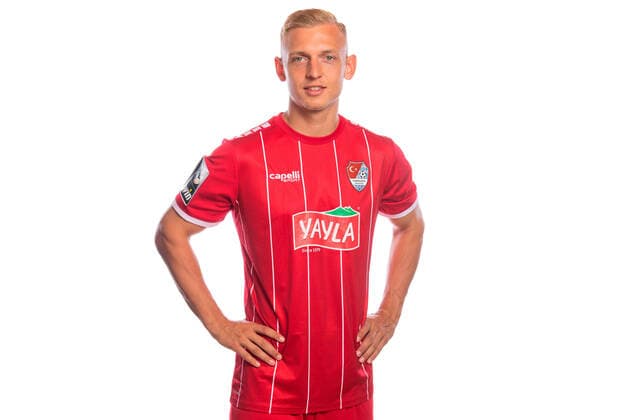 Türkgücü München Porträttermin 2020 2021 Im Bild Benedikt KIRSCH (Türkgücü München, 5), 3.Liga, Porträttermin 2020 2021. München Bezirkssportanlage Sportanlage Perlach-Nord Bayern Deutschland Copyright: Passion2Press MarkusxFischerx