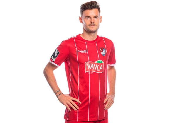 Türkgücü München Porträttermin 2020 2021 Im Bild Stefan STANGL (Türkgücü München, 23), 3.Liga, Porträttermin 2020 2021. München Bezirkssportanlage Sportanlage Perlach-Nord Bayern Deutschland Copyright: Passion2Press MarkusxFischerx