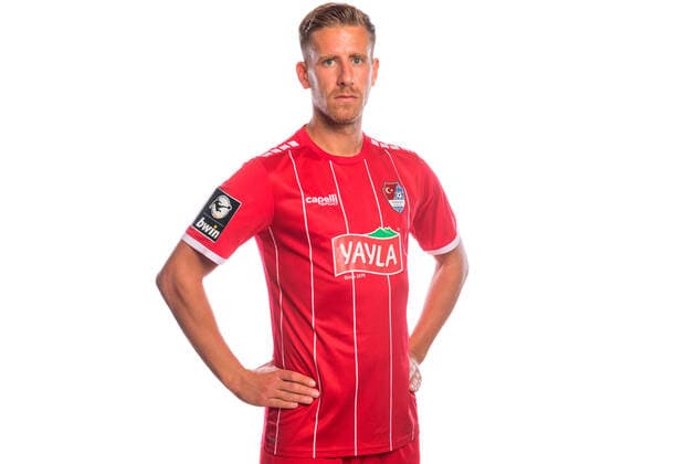 Türkgücü München Porträttermin 2020 2021 Im Bild Marco Raimondo METZGER (Türkgücü München, 32), 3.Liga, Porträttermin 2020 2021. München Bezirkssportanlage Sportanlage Perlach-Nord Bayern Deutschland Copyright: Passion2Press MarkusxFischerx