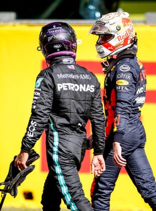 Motorsports: FIA Formula One World Championship, WM, Weltmeisterschaft 2020, Grand Prix of Tuscany, 44 Lewis Hamilton (GBR, Mercedes-AMG Petronas Formula One Team), 33 Max Verstappen (NLD, Aston Martin Red Bull Racing), Scarperia Italy