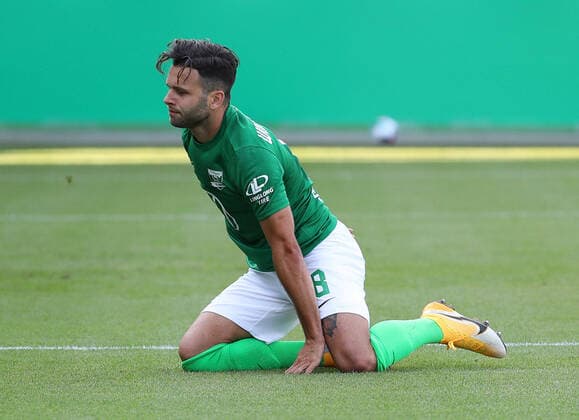 VfL vs Fürstenwalde, 1. Runde DFB Pokal Wolfsburg, 12.09.2020, FUßBALL - VfL Wolfsburg vs FSV Union Fürstenwalde, 1. Runde DFB Pokal, Saison 2020 21. Bild zeigt: Renato Steffen (VfL Wolfsburg) Wolfsburg