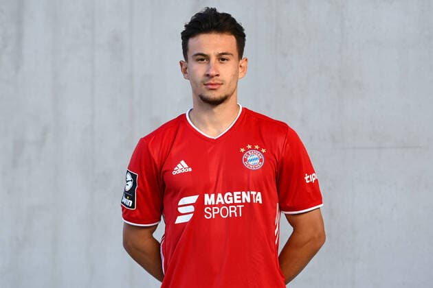 Nicolas Kühn; FC Bayern München II; 3. Liga, Porträttermin 2020 2021