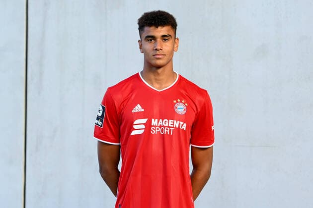 Jamie Lawrence; FC Bayern München II; 3. Liga, Porträttermin 2020 2021