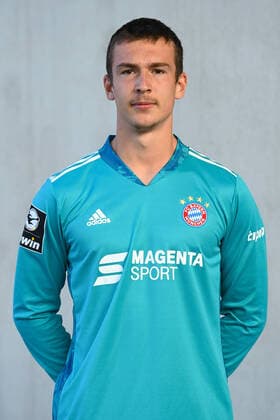 Lukas Schneller; FC Bayern München II; 3. Liga, Porträttermin 2020 2021