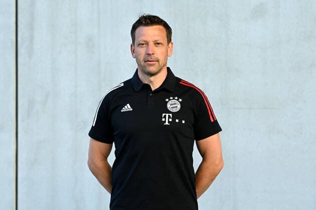 Holger Seitz (Cheftrainer); FC Bayern München II; 3. Liga, Porträttermin 2020 2021