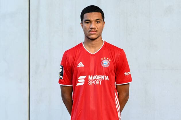 Malik Tillmann; FC Bayern München II; 3. Liga, Porträttermin 2020 2021