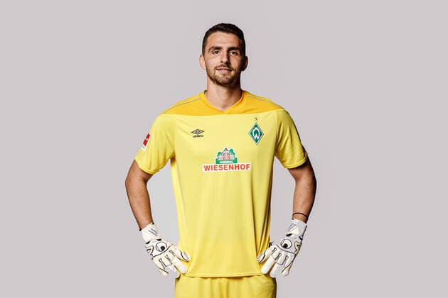 Portraitstermin Werder Bremen Stefanos Kapino (Werder Bremen 27) ; Werder Bremen; 1.BL, Porträttermin 2020 2021