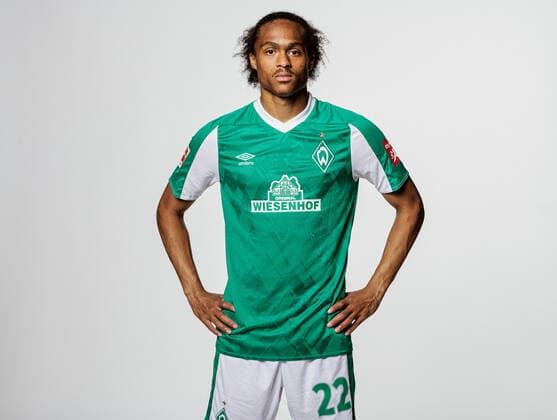Portraitstermin Werder Bremen Tahith Chong (Werder Bremen 22) ; Werder Bremen; 1.BL, Porträttermin 2020 2021