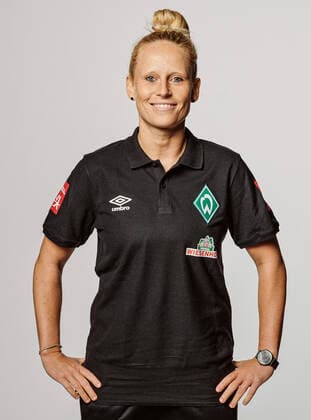 Portraitstermin Werder Bremen Laura Kersting (Physiotherapeutin SV Werder Bremen) ; Werder Bremen; 1.BL, Porträttermin 2020 2021