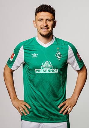Portraitstermin Werder Bremen Milos Veljkovic (Werder Bremen 13); Werder Bremen; 1.BL, Porträttermin 2020 2021