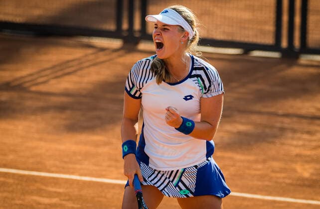 September 14, 2020, Rome, ITALY: Anna Blinkova of Russia in action during the first round at the 2020 Internazionali BNL d Italia WTA, Tennis Damen Premier 5 tennis tournament against Jil Teichmann of Switzerland Rome ITALY - ZUMAa181 20200914_zaa_a181_042 Copyright: xRobxPrangex