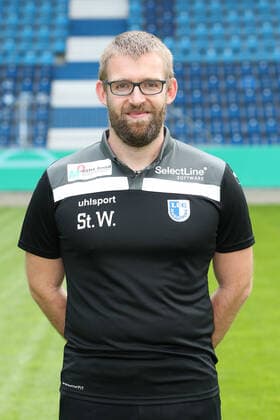 Mannschaftsarzt Dr. Stefan Wiegand (1. FC Magdeburg) - 3. Liga Saison 2020-2021 3. Liga Portraittermin 2020 2021 offizieller Fototermin 1. FC Magdeburg in der MDCC Arena in Magdeburg - Porträt, Portrait,Deutschland, Fussball, Mann, Maenner,GER,10.09.2020