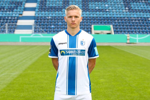 Andreas Mueller Müller (1. FC Magdeburg,16) - 3. Liga Saison 2020-2021 3. Liga Portraittermin 2020 2021 offizieller Fototermin 1. FC Magdeburg in der MDCC Arena in Magdeburg - Porträt, Portrait,Deutschland, Fussball, Mann, Maenner,GER,10.09.2020