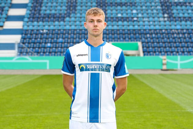 Nico Mai (1. FC Magdeburg,21) - 3. Liga Saison 2020-2021 3. Liga Portraittermin 2020 2021 offizieller Fototermin 1. FC Magdeburg in der MDCC Arena in Magdeburg - Porträt, Portrait,Deutschland, Fussball, Mann, Maenner,GER,10.09.2020