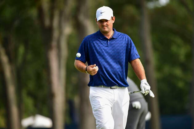 September 15, Mamaroneck, New York, USA: PATRICK REED tosses his ball during the practice round at the 2020 U.S. Open at Winged Foot Golf Club (West Course) in Mamaroneck, N.Y. on Tuesday, Sept. 15, 2020. Mamaroneck USA - ZUMAz03_ 20200915_zah_z03_875 Copyright: xRobertxBeck USGAx