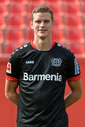 Sven Bender; Bayer Leverkusen; 1.BL, Porträttermin 2020 2021 Leverkusen NRW Deutschland