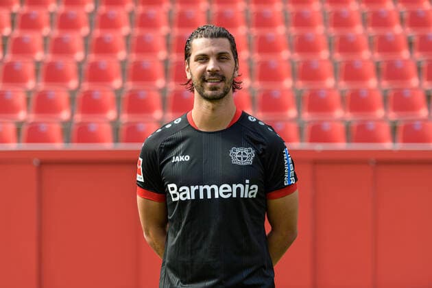 Aleksandar Dragovic; Bayer Leverkusen; 1.BL, Porträttermin 2020 2021 Leverkusen NRW Deutschland